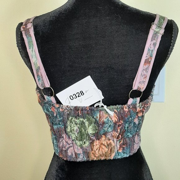 25473  Emerald XO Ivy Lavender Brocade Crop Tank - Picture 6 of 9